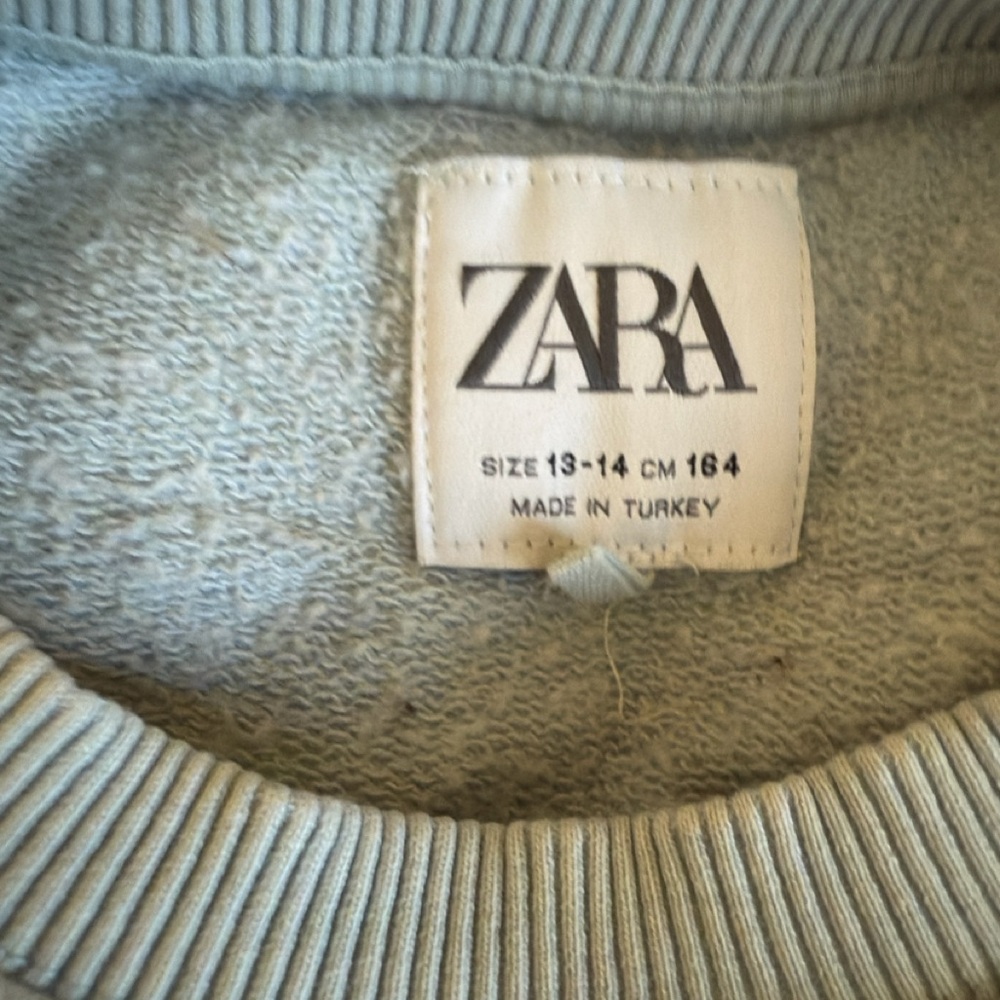 Zara Cream and Blue girls Sweatshirts bundle - Picture 4 of 5